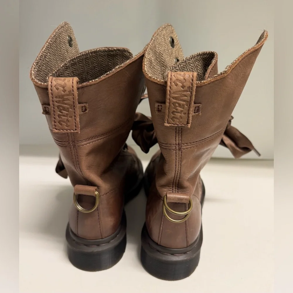 Dr. Martens Doc Aimilita Military Style Boots Dark Brown  Ribbon Laces NWOT US 6 - Picture 2 of 10